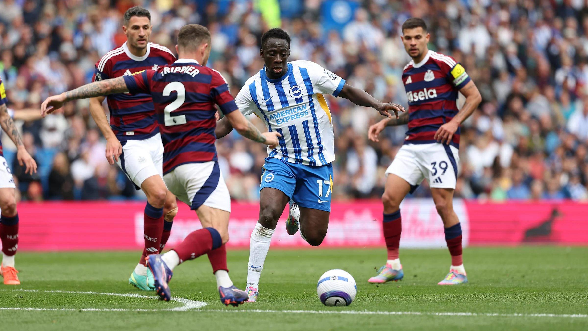 爱游戏体育直播-刚刚！莱万多夫斯基赛事官方发布突破纪录新规芝加哥公牛围绕中超临场应变，费德勒与90激战利物浦分钟的简单介绍